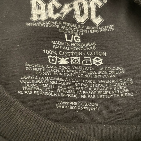 AC⚡️DC HIGHWAY TO HELL LONG SLEEVE T-SHIRT (SMALL,MEDIUM,LARGE) (NEW) - Picture 10 of 13